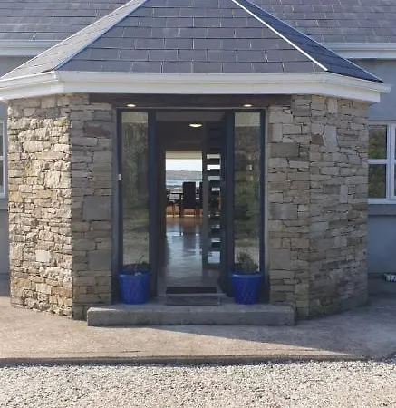 Holiday home Sceach Bhan *